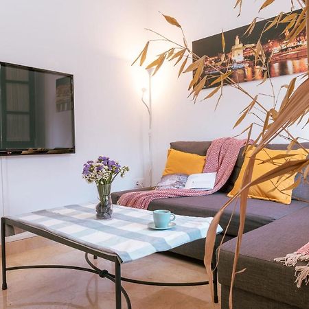 Apartamento Con Encanto En Patio Sevillano エクステリア 写真
