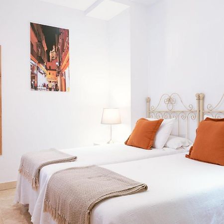 Apartamento Con Encanto En Patio Sevillano エクステリア 写真