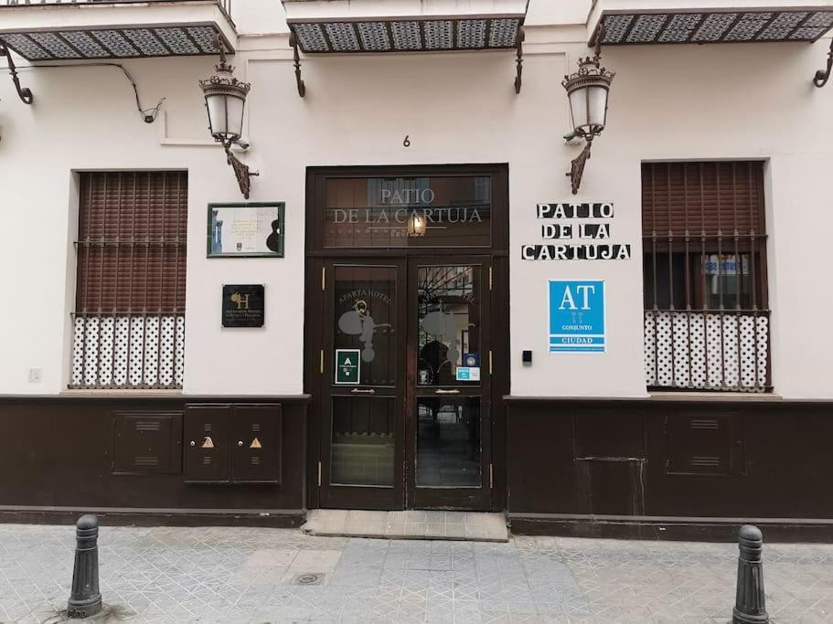 Apartamento Con Encanto En Patio Sevillano エクステリア 写真