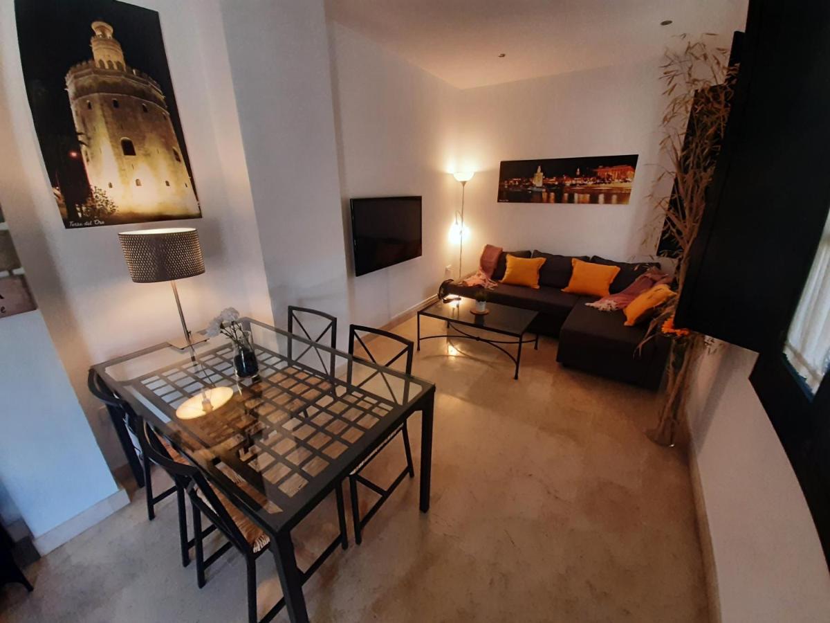 Apartamento Con Encanto En Patio Sevillano エクステリア 写真