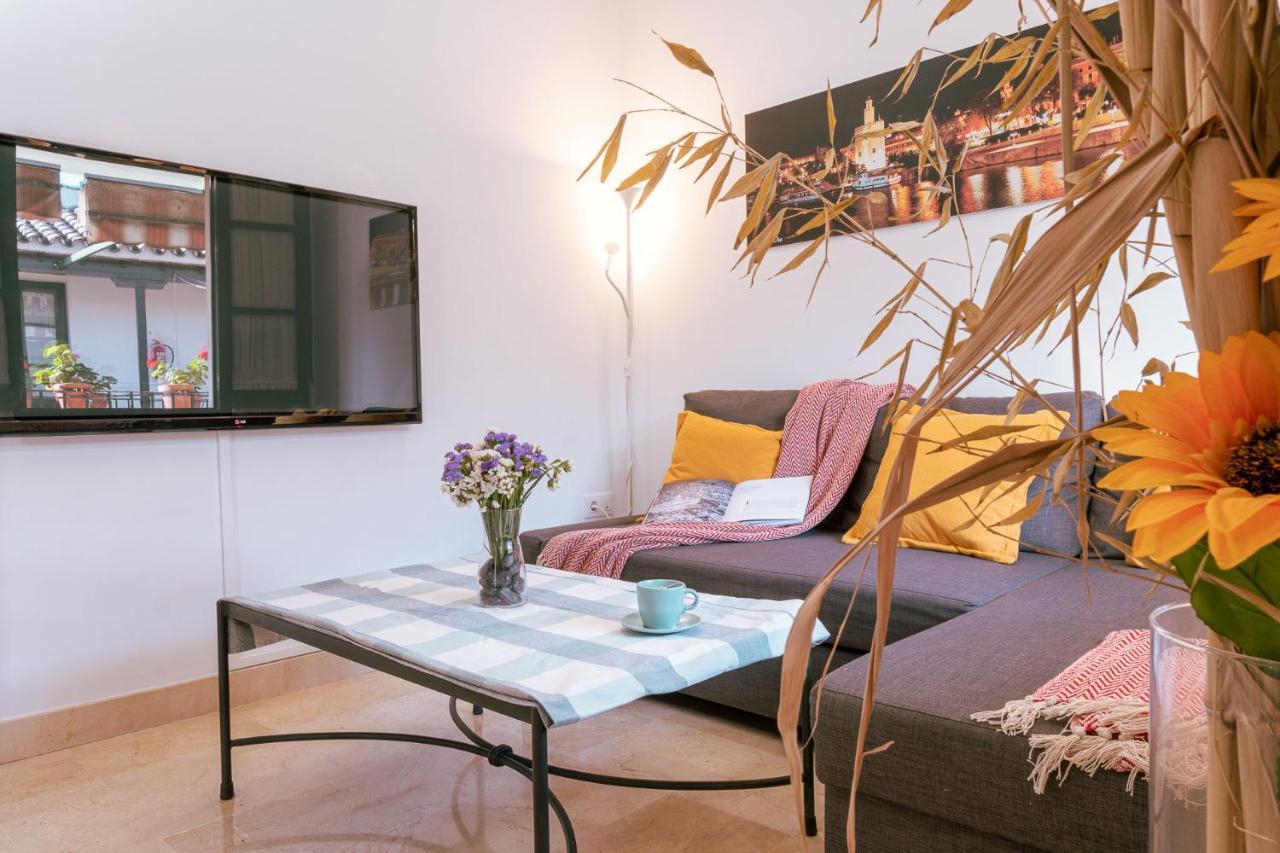 Apartamento Con Encanto En Patio Sevillano エクステリア 写真