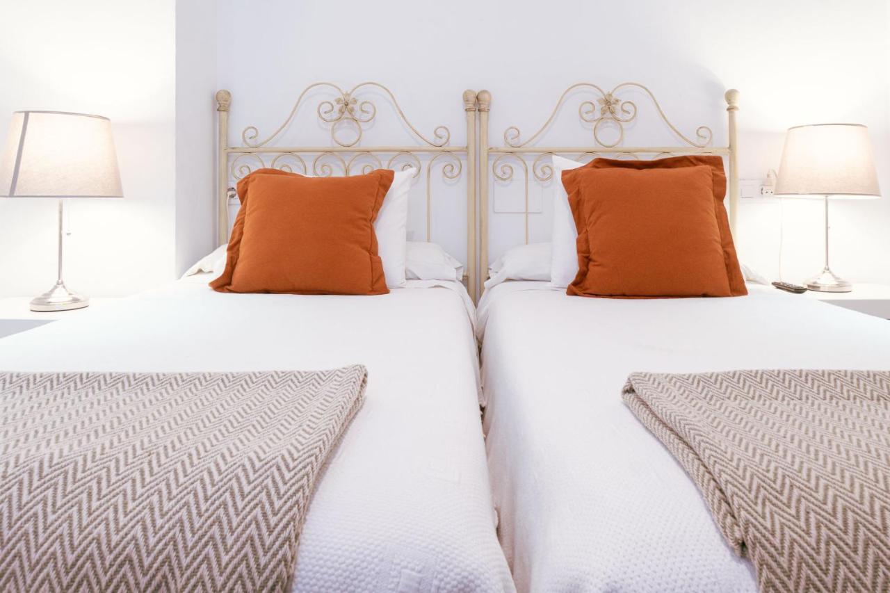 Apartamento Con Encanto En Patio Sevillano エクステリア 写真