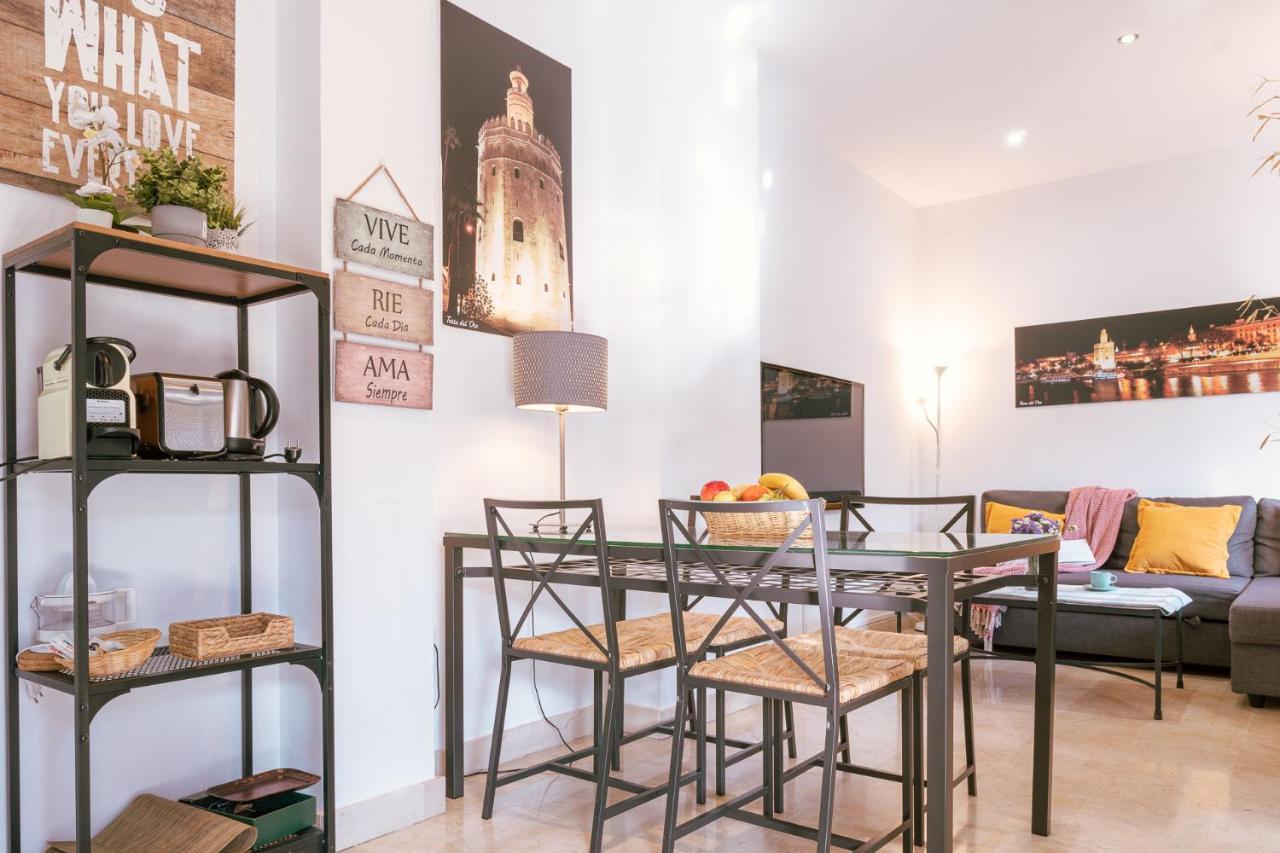 Apartamento Con Encanto En Patio Sevillano エクステリア 写真