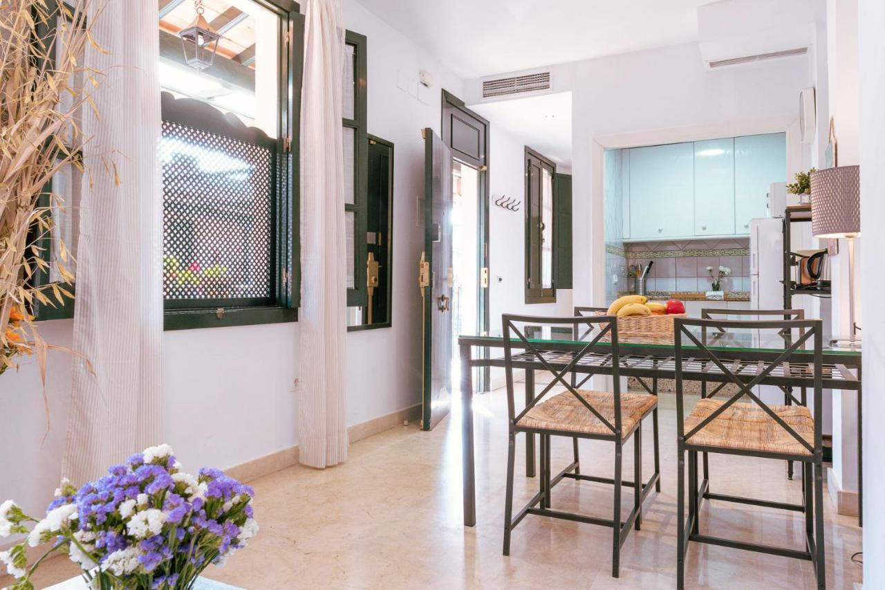 Apartamento Con Encanto En Patio Sevillano エクステリア 写真